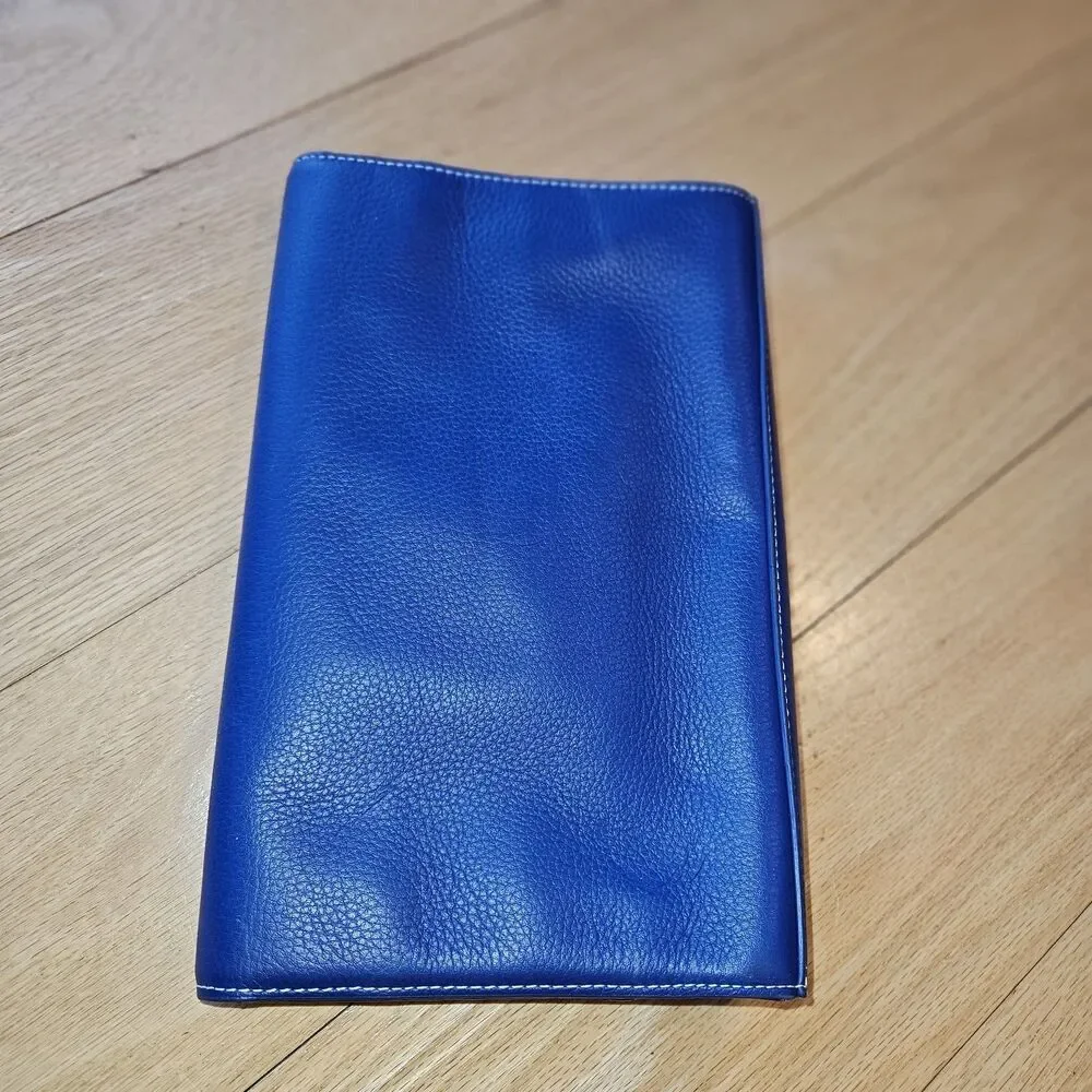 J Mclaughlin Leather Clutch Purse w/Bamboo‎ Accent Handle